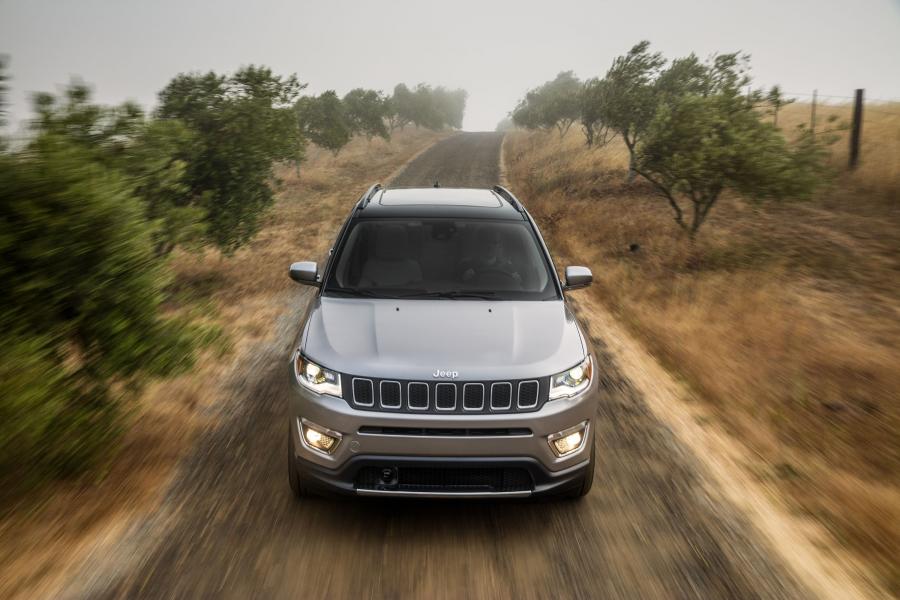  Jeep Compass Limited 2017 года  (NA) (фото 14 из 62)